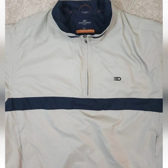 DOCKERS~Men's Size XL~Beige/Black Stain Defender Golf WINDBREAKER ⛳ - Picture 6 of 7